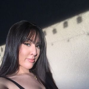 Meet your Posher, Devina